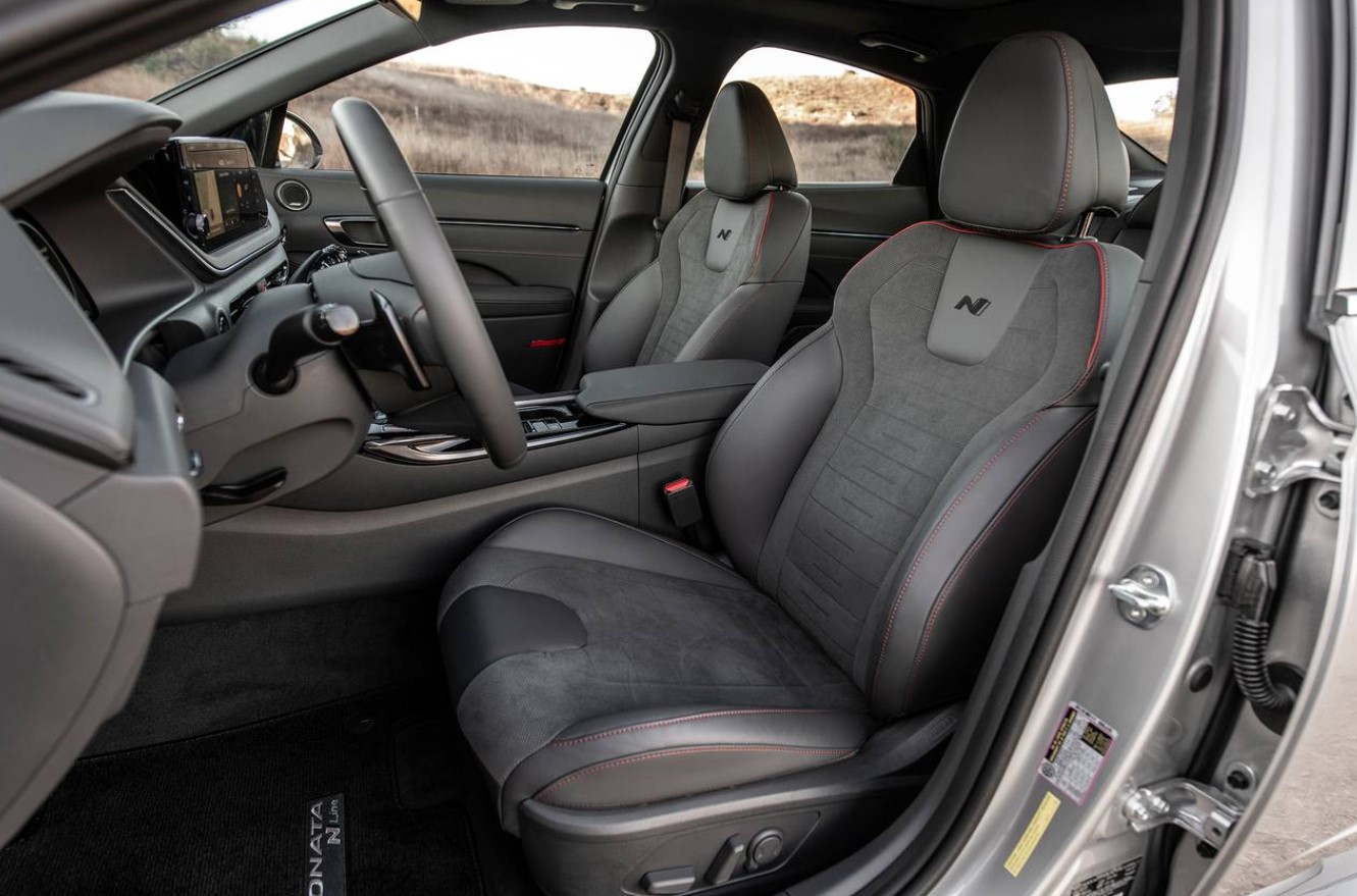 2023 Hyundai Sonata AWD Interior