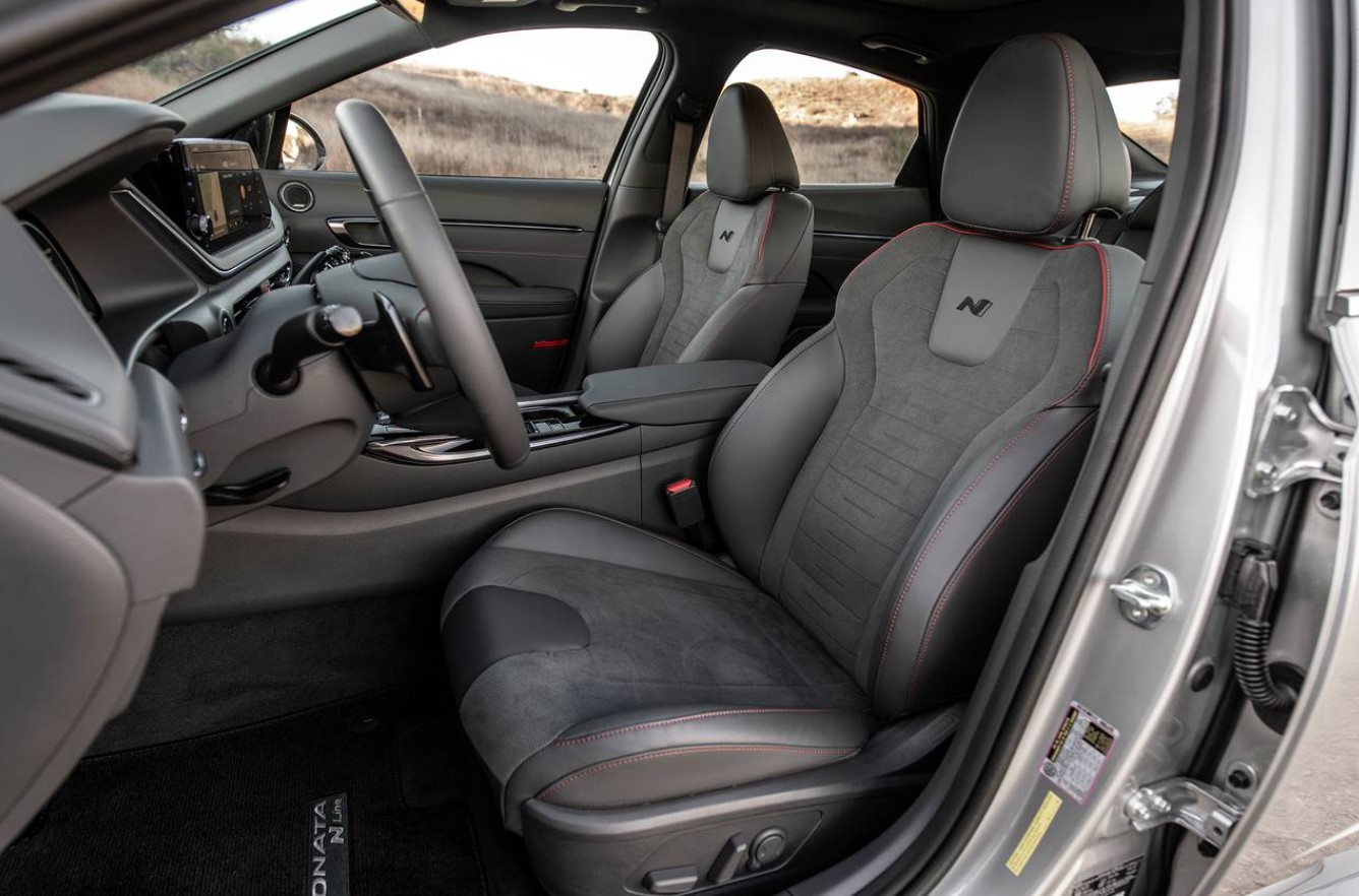 2023 Hyundai Sonata Interior