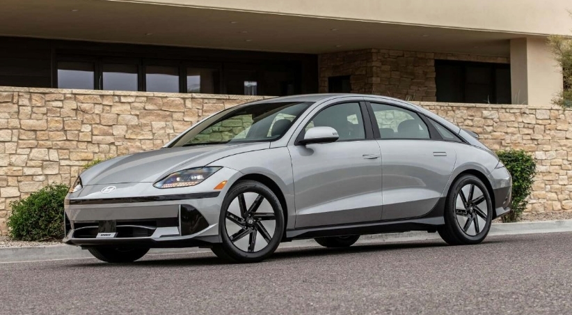 2026 Hyundai Ioniq 7 EV Dimensions Features Price New Hyundai Models