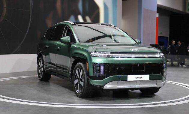 2026 Hyundai IONIQ 9 Makes Canadian Debut In Montreal The Car Guide