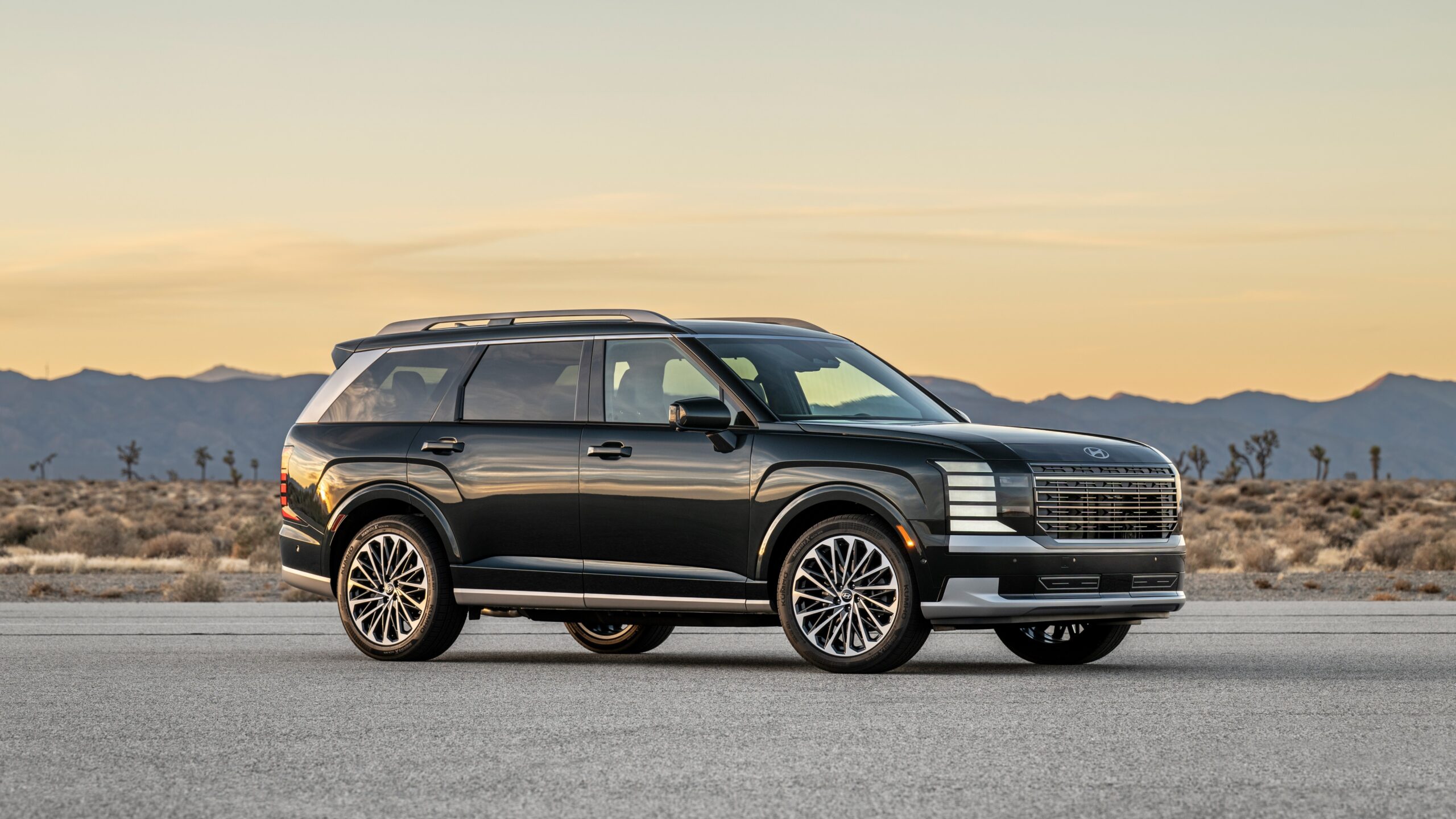 2026 Hyundai Palisade Hybrid Calligraphy Wallpaper HD Car Wallpapers 