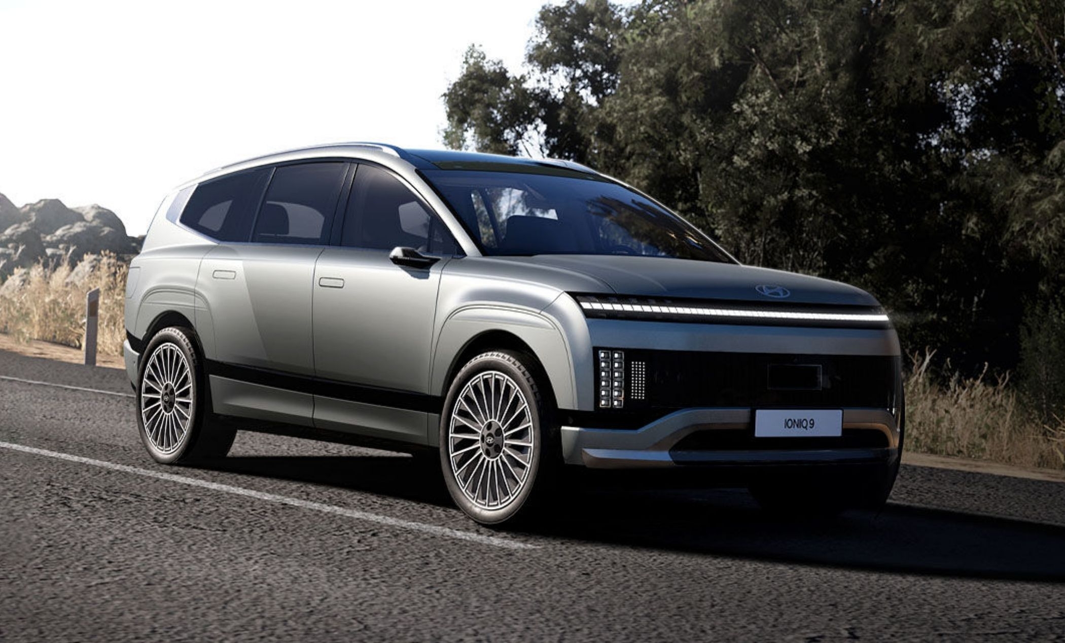 Hyundai Reveals Ioniq 9 Electric SUV With Impressive 620 Km Range 