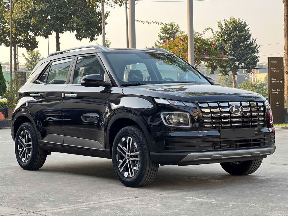 Hyundai Venue 2027 C p Nh t B ng Gi Xe V u i M i Nh t